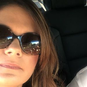 Meet your Posher, Kari